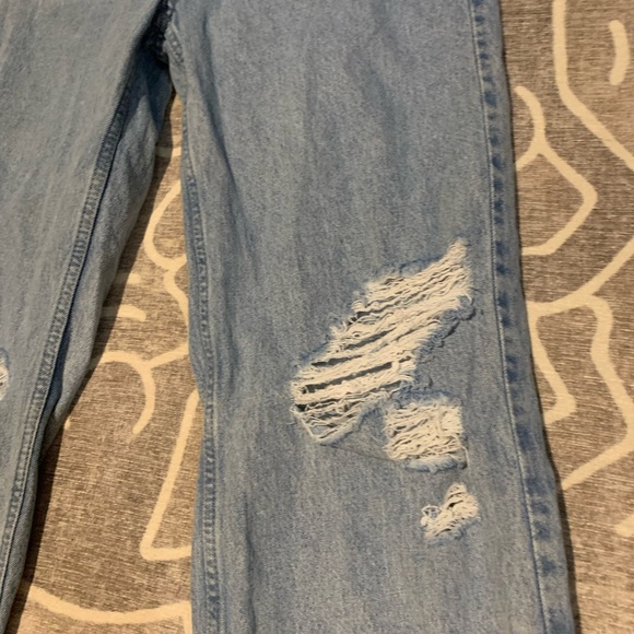 H&M high waist straight loose jean 4 - Picture 2 of 4